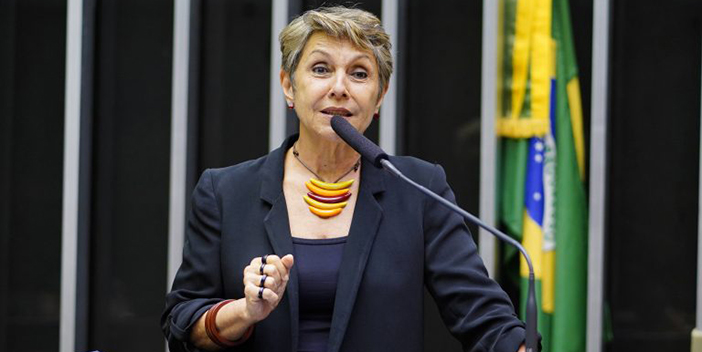 Projeto visa compensar trabalhador que esteja exercendo atividade presencial durante pandemia